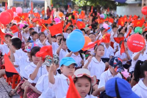 Hà Nội yêu cầu ngày khai trường phải thực sự là ngày hội của học sinh