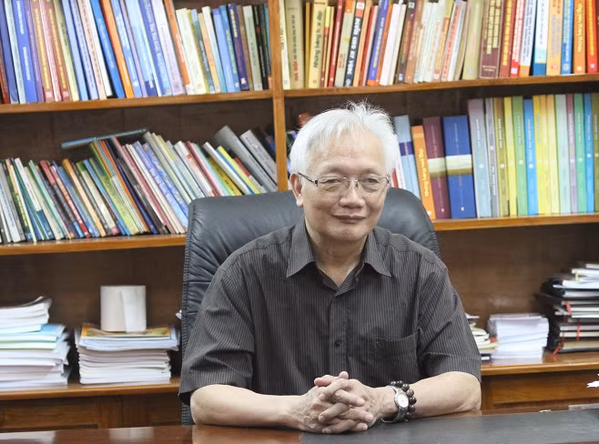 Khi nào Việt Nam thành quốc gia liên bang thì hãy nghĩ đến phương án thi riêng ảnh 2