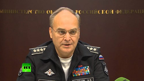 Thứ trưởng Quốc phòng Nga Anatoly Antonov có quan điểm cho rằng Mỹ "gây rối Biển Đông" khi phát biểu tại Đối thoại Shangri-la năm nay. Ảnh: Russia Today.