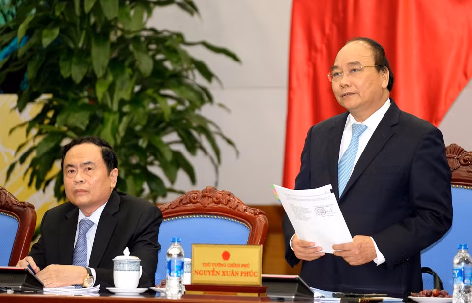 Thủ tướng Nguyễn Xuân Phúc và Chủ tịch Ủy ban Trung ương Mặt trận Tổ quốc Việt Nam (MTTQ) Trần Thanh Mẫn tại cuộc làm việc thường niên để đánh giá kết quả phối hợp công tác năm 2017 và định hướng phối hợp thời gian tới. Ảnh: Vgp.