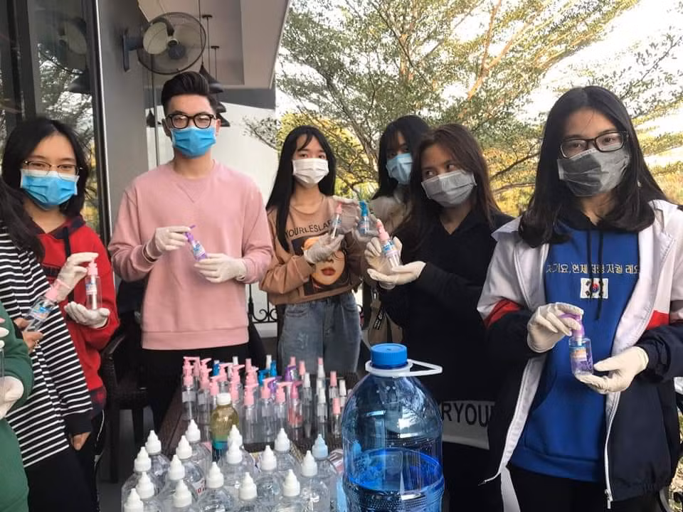 Thầy và trò tỉnh Lào Cai chung tay đẩy lùi dịch virus corona (Ảnh:Hoàng Hằng)