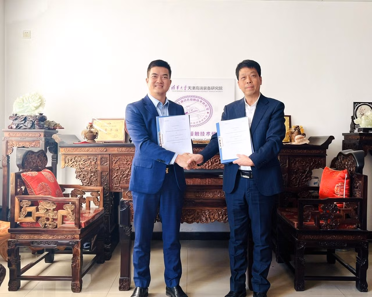 uth1.giaoduc.net.vn.jpg