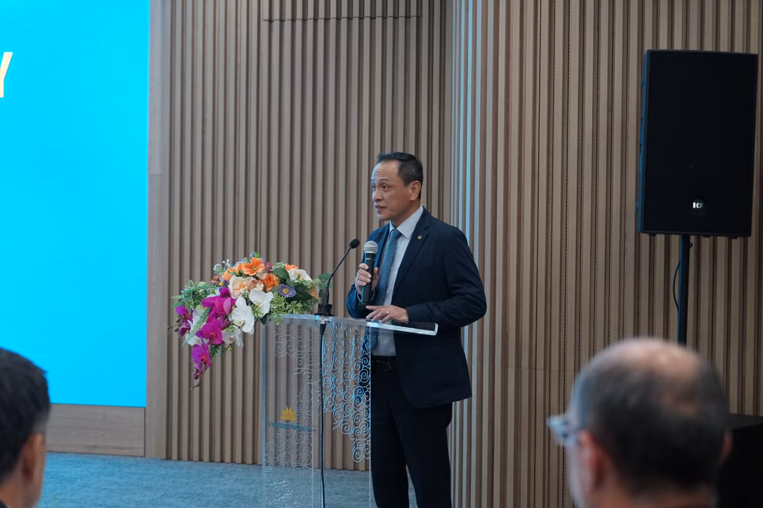Ảnh 2. Ông Lê Hồng Hà, Tổng Giám đốc Vietnam Airlines phát biểu tại sự kiện.JPG