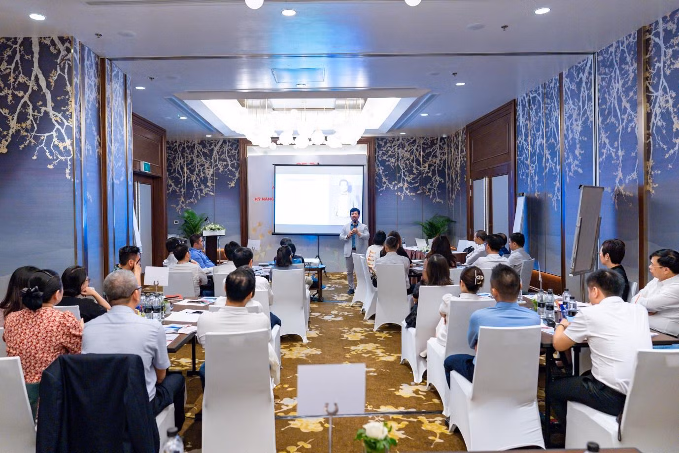 Năm 2023, GELEX tổ chức 563 khóa đào tạo, với gần 120 ngàn giờ đào tạo cho hơn 13 ngàn lượt cán bộ nhân viên tham gia.