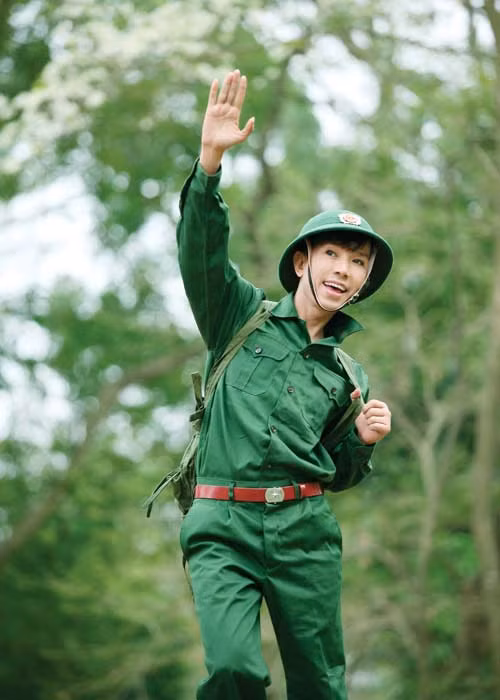 Ca sĩ Long Nhật