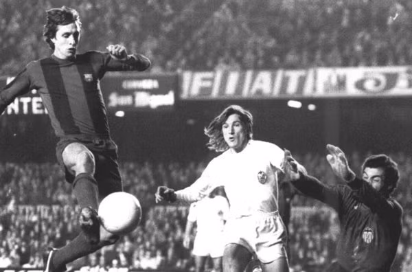 Barca-Valencia luôn là một trận đấu đáng xem vì nó có tính lịch sử và hấp dẫn qua từng thời kỳ. Barca-Valencia luôn là một trận đấu đáng xem vì nó có tính lịch sử và hấp dẫn qua từng thời kỳ.