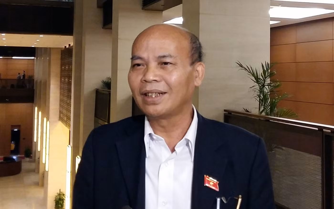 Cần cắt bỏ biên chế lực lượng nào trong giáo dục? ảnh 1