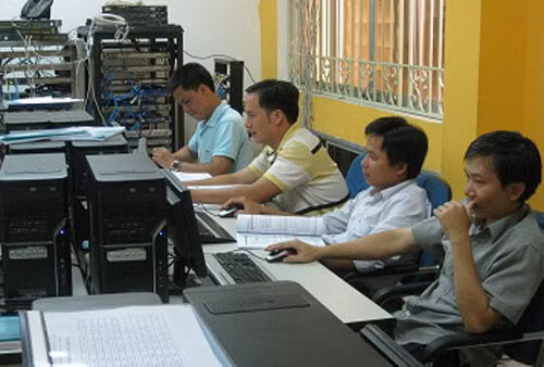 Kỹ sư công nghệ thông tin được giảm 50% thuế thu nhập cá nhân. ảnh: Người lao động.