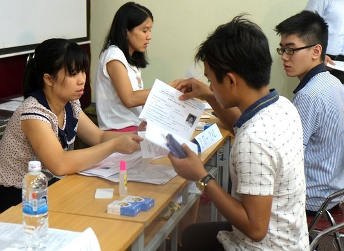 Mùa tuyển sinh 2018, cả nước có 304.494 thí sinh điều chỉnh nguyện vọng (Ảnh minh họa: Báo An ninh thủ đô)