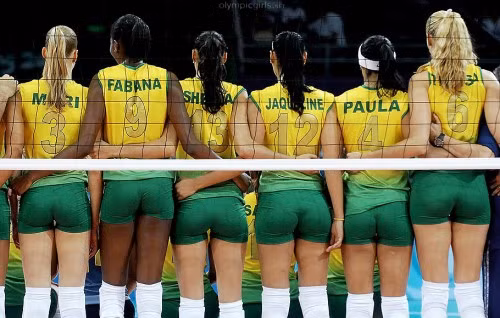Năm 2012, Jaqueline Carvalho đã giành được danh hiệu chủ công xuất sắc nhất thế giới.
