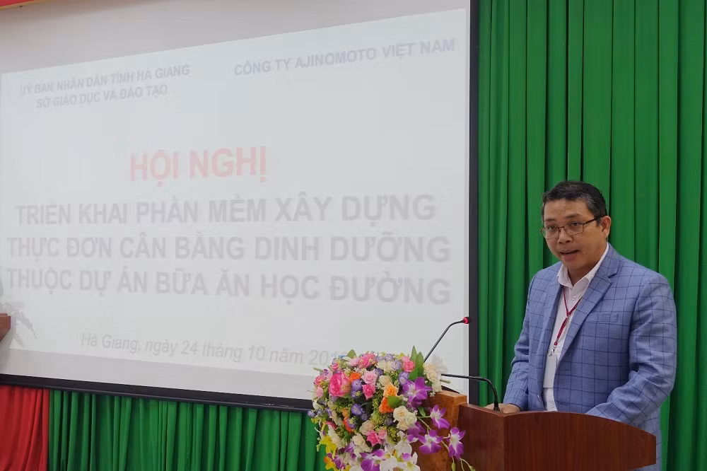 Ông Nguyễn Duy Hiếu – đại diên Công ty Ajinomoto Việt Nam chia sẻ về dự án tại hội nghị.