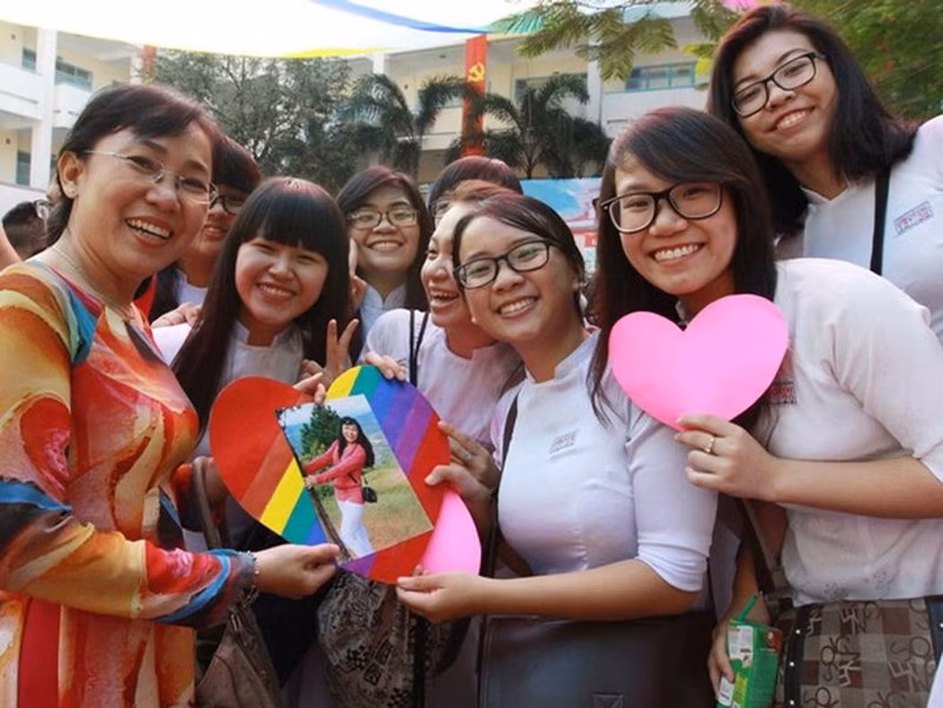 Niềm vui nào hơn khi thầy và trò đều hạnh phúc (Ảnh minh họa: TTXVN) Niềm vui nào hơn khi thầy và trò đều hạnh phúc (Ảnh minh họa: TTXVN)