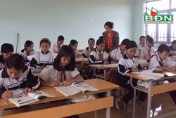 Học sinh đang có rất nhiều bài kiểm tra (Ảnh minh họa: baodaknong.org.vn)