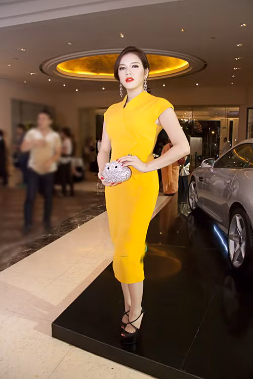 Thiết kế không cầu kỳ nhưng sắc vàng ấn tượng đã góp phần tạo nên điểm nhấn