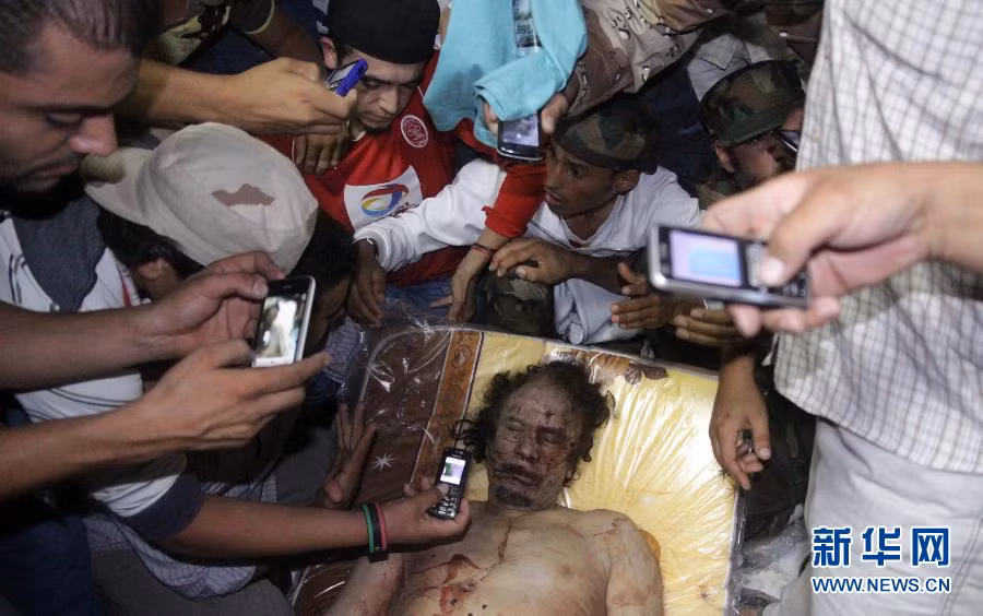 Hình ảnh Đại tá Gaddafi sau khi chết Hình ảnh Đại tá Gaddafi sau khi chết
