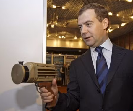 Tổng thống Nga Dmitry Medvedev (ảnh minh hoạ)