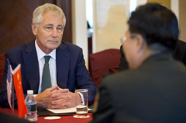 Bộ trưởng Quốc phòng Mỹ Chuck Hagel tiếp xúc song phương với Vương Quán Trung bên lề Đối thoại Shangri-la. Bộ trưởng Quốc phòng Mỹ Chuck Hagel tiếp xúc song phương với Vương Quán Trung bên lề Đối thoại Shangri-la.