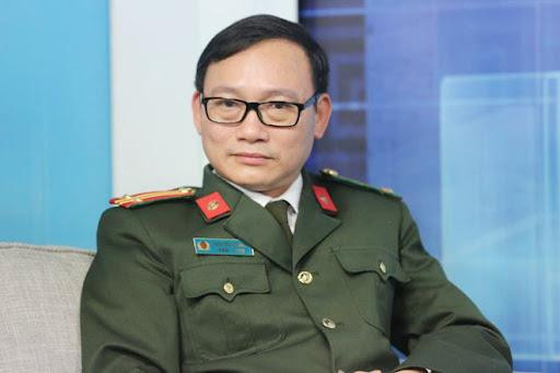 Tiến sĩ, Trung tá Đào Trung Hiếu cho rằng sự vô cảm của những người xung quanh trước các biểu hiện trẻ bị bạo hành đã tiếp tay cho cái ác. Ảnh: Nhân vật cung cấp Tiến sĩ, Trung tá Đào Trung Hiếu cho rằng sự vô cảm của những người xung quanh trước các biểu hiện trẻ bị bạo hành đã tiếp tay cho cái ác. Ảnh: Nhân vật cung cấp