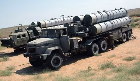 Hệ thống tên lửa phòng không S-300 Nga