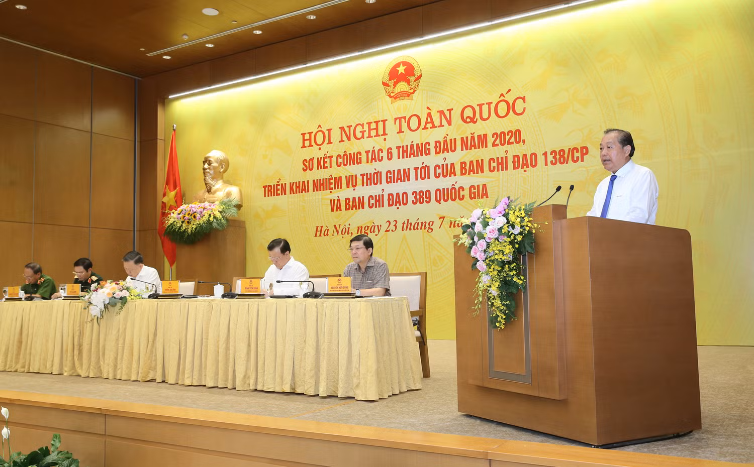 Phó Thủ tướng Thường trực Chính phủ Trương Hòa Bình phát biểu tại hội nghị. Ảnh: VGP Phó Thủ tướng Thường trực Chính phủ Trương Hòa Bình phát biểu tại hội nghị. Ảnh: VGP