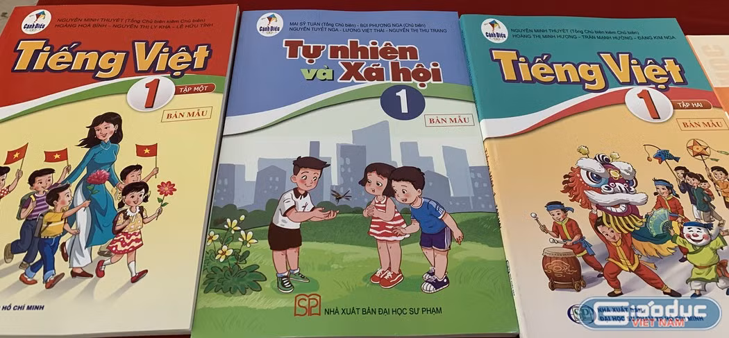 Nghe thầy Thuyết nói về sách Tiếng Việt lớp 1 mới, giáo viên chúng tôi lo quá