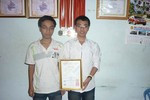 Hai anh em sinh đôi đoạt giải quốc tế