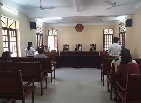Toàn cảnh phiên tòa sáng ngày 10/7/2020 (ảnh: P.L) Toàn cảnh phiên tòa sáng ngày 10/7/2020 (ảnh: P.L)
