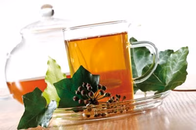 Trà thảo dược giúp điều hòa hệ thống tiêu hóa, ngăn các chứng khó chịu, đầy bụng.