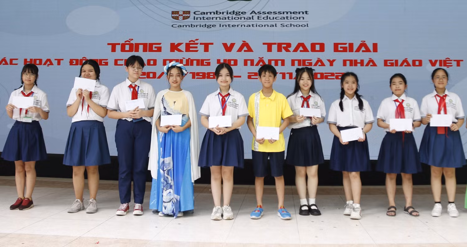 Các tiết mục văn nghệ đượuc trao giải. Các tiết mục văn nghệ đượuc trao giải.