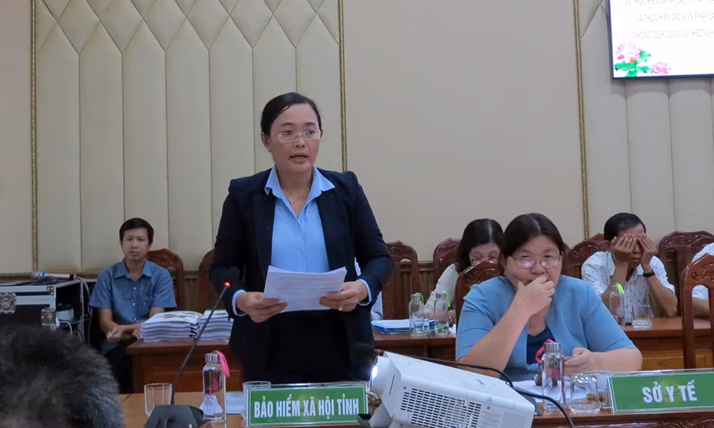 Bà Huỳnh Nguyễn Phương Oanh - Giám đốc Bảo hiểm xã hội tỉnh Đồng Tháp. Bà Huỳnh Nguyễn Phương Oanh - Giám đốc Bảo hiểm xã hội tỉnh Đồng Tháp.