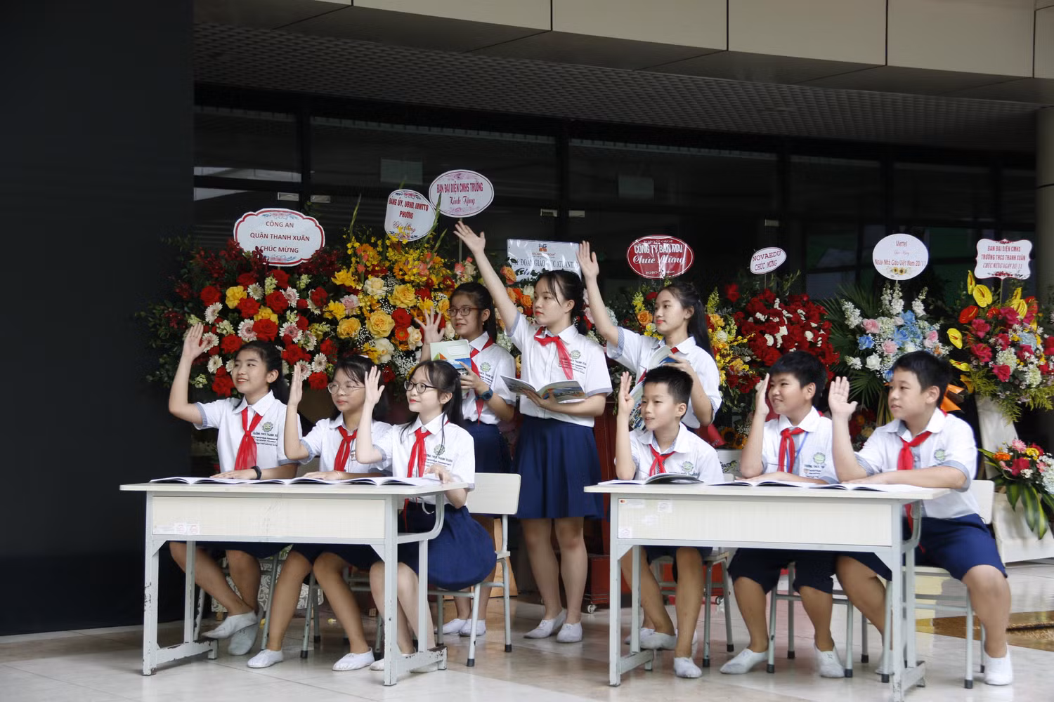“Bài học đầu tiên” của học sinh lớp 6A3. “Bài học đầu tiên” của học sinh lớp 6A3.
