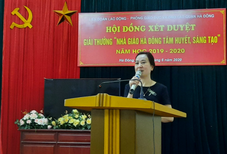 Bà Phạm Thị Lệ Hằng,Trưởng phòng Giáo dục và Đào tạo quận Hà Đông, thành phố Hà Nội (Ảnh: Phòng Giáo dục và Đào tạo quận Hà Đông). Bà Phạm Thị Lệ Hằng,Trưởng phòng Giáo dục và Đào tạo quận Hà Đông, thành phố Hà Nội (Ảnh: Phòng Giáo dục và Đào tạo quận Hà Đông).