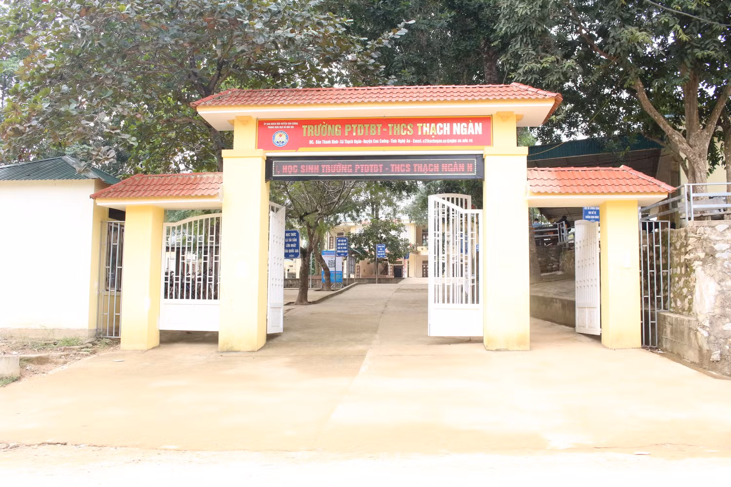 Nghệ An sẽ chuyển đổi nhiều trường tiểu học, trung học cơ sở ở miền núi thành trường phổ thông bán trú và nhân rộng mô hình trường phổ thông bán trú kiểu mới. Ảnh minh họa: Trung Dũng