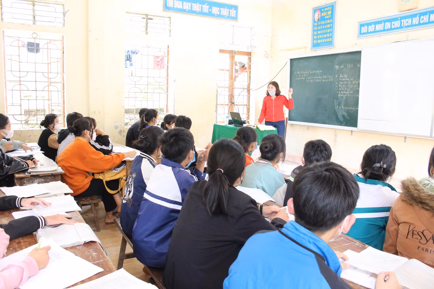 Tỉnh Nghệ An coi việc phát triển đội ngũ nhà giáo và cán bộ quản lý cơ sở giáo dục mầm non, phổ thông ngành giáo dục và đào tạo tỉnh Nghệ An giai đoạn 2022-2025, định hướng đến năm 2030 là việc hết sức cần thiết. Ảnh minh họa: Trung Dũng