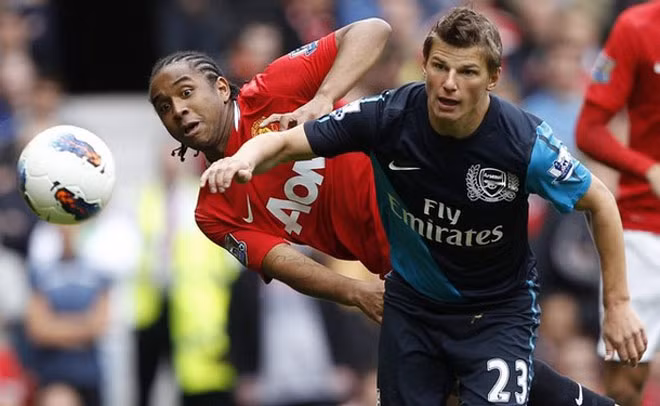 Họ vẫn như thường lệ khắc chế lối đá bóng ngắn của Arsenal Họ vẫn như thường lệ khắc chế lối đá bóng ngắn của Arsenal