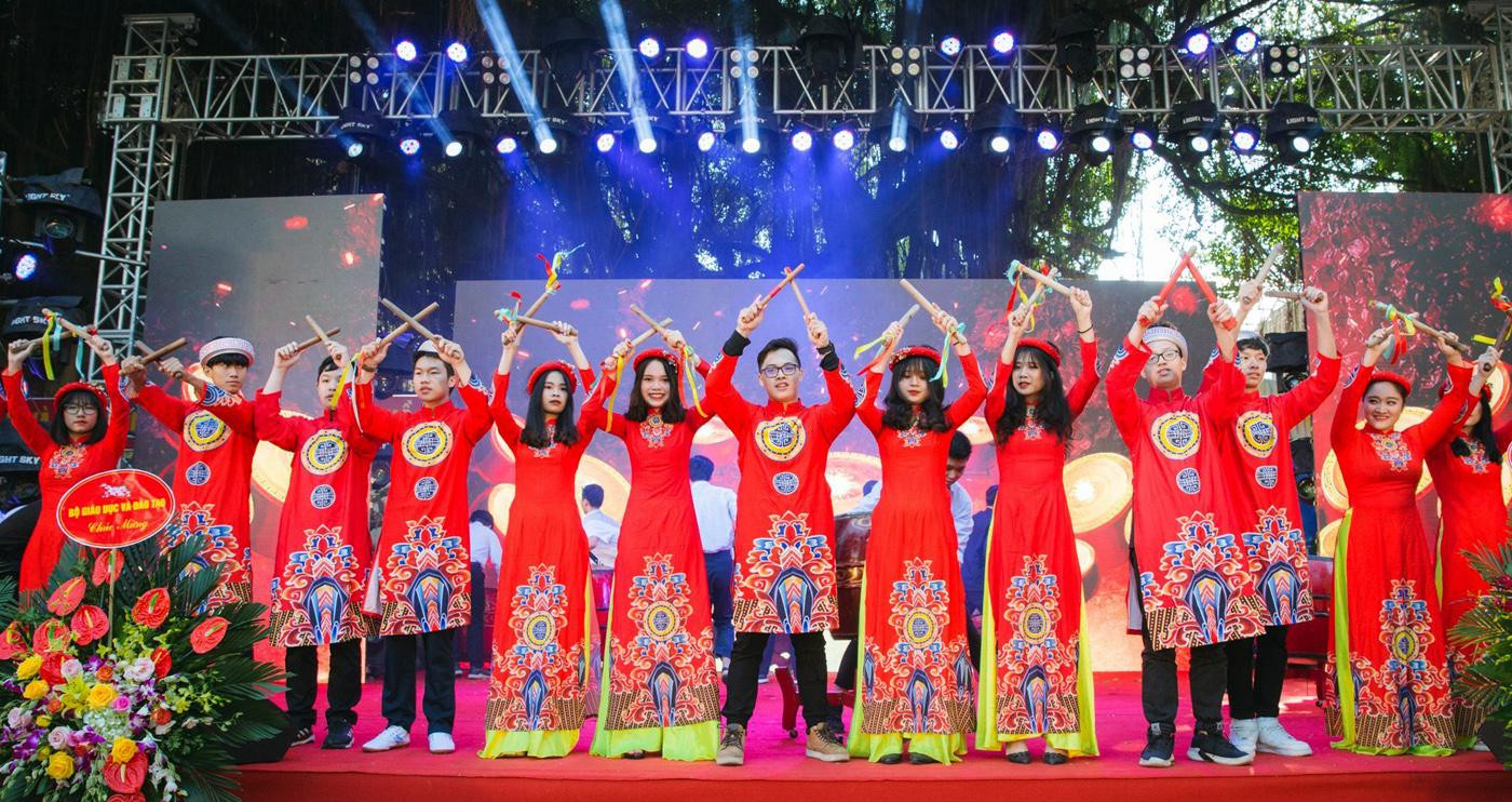 Cô Yến nhấn mạnh: “Khi thực hiện kế hoạch, nó cho tôi khá nhiều ý tưởng đổi mới sáng tạo, đặc biệt là sự sáng tạo trong tổ chức hoạt động học cho học sinh, theo xu hướng hiện nay học sinh phải được làm thì mới thể hiện được năng lực, phẩm chất". Ảnh: NVCC.