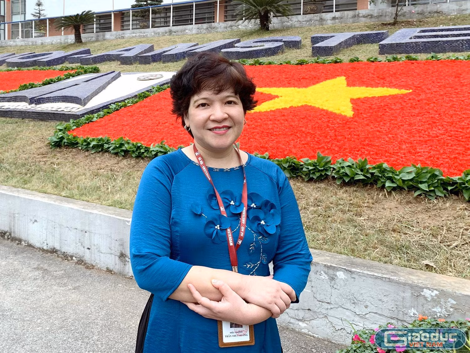 Nhà giáo Trần Thùy Dương: "Trong năm học tới, ban giám hiệu nhà trường mong muốn phát triển các câu lạc bộ này mang tính chuyên nghiệp hơn, với sự hỗ trợ của nhiều chuyên gia, tư vấn… để khi ra trường các con thực sự là những công dân học đi đôi với hành, ứng dụng được những kiến thức đã học vào cuộc sống thực tế. Ảnh: Tùng Dương.