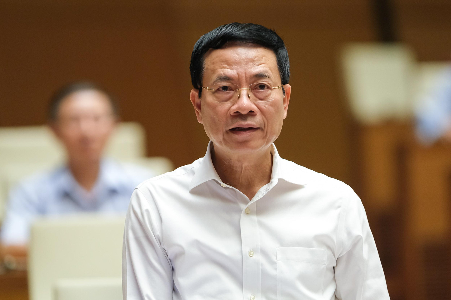 Bộ trưởng Bộ Thông tin và Truyền thông Nguyễn Mạnh Hùng. (Ảnh: Cổng thông tin điện tử Quốc hội) Bộ trưởng Bộ Thông tin và Truyền thông Nguyễn Mạnh Hùng. (Ảnh: Cổng thông tin điện tử Quốc hội)