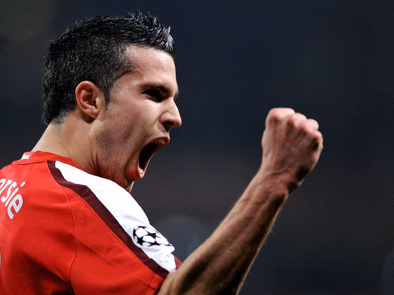 Van Persie đã quyết định ra đi ngay trong hè này.