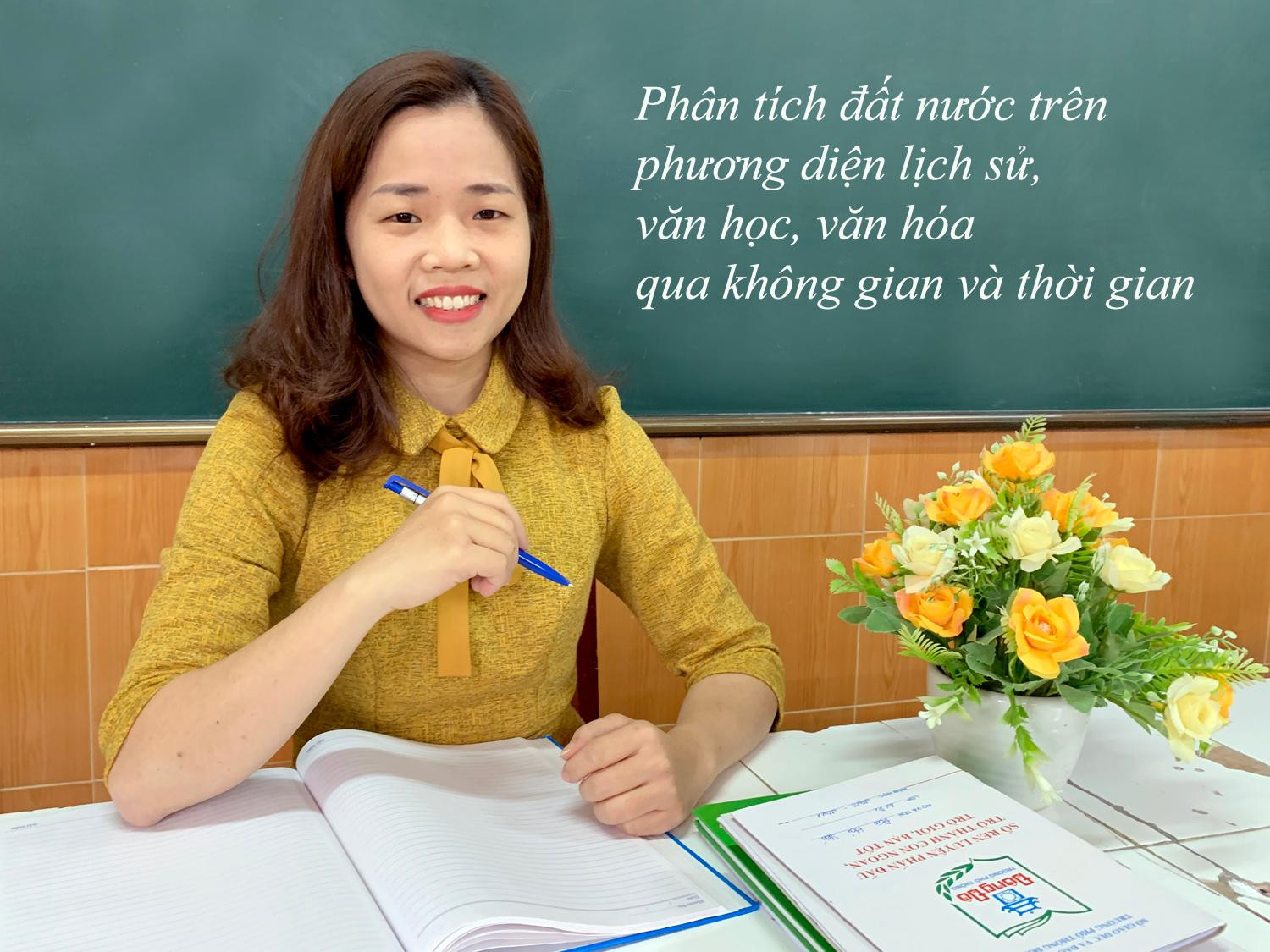 Cô Thúy cho biết: "Khi mình quan tâm, động viên, chia sẻ thì các con sẽ có những chiều hướng tích cực, tiến bộ, định hướng đúng hơn với môi trường xung quanh và định hướng suy nghĩ với cuộc sống sau này". Ảnh: Tùng Dương.