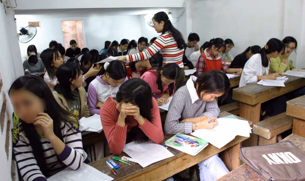 Theo công bố điểm chuẩn của các tỉnh thành trong cả nước, điểm trúng tuyển Trung học phổ thông nhiều trường thấp "tới đáy" khi chỉ lấy 0,58 điểm/môn thi.Ảnh minh họa: Tùng Dương.