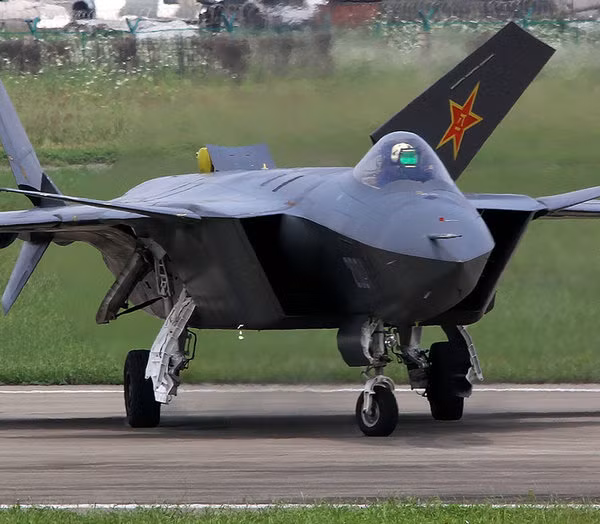 Chiến đấu cơ J-20