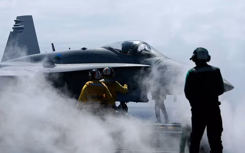 Những hoạt động của Hải quân Hoa Kỳ trong cuộc tập trận Vành đai Thái Bình Dương RIMPAC 2012.