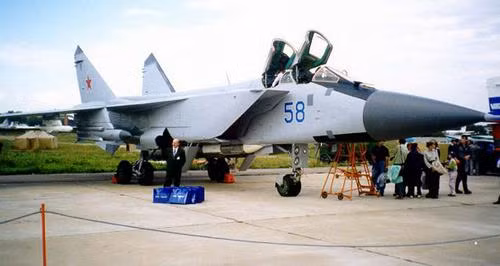 Máy bay chiến đấu MiG-31BM Nga Máy bay chiến đấu MiG-31BM Nga