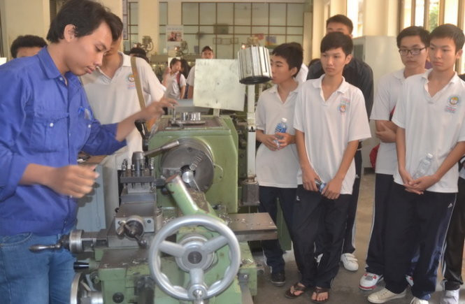 Trước những biến đổi thực tiễn của ngành giáo dục, Luật giáo dục cần được sửa đổi cho phù hợp. (Ảnh: Tuoitre.vn)