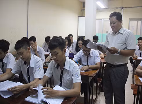 Học sinh Thành phố Hồ Chí Minh ôn thi cho kỳ thi trung học phổ thông quốc gia (ảnh: P.L) Học sinh Thành phố Hồ Chí Minh ôn thi cho kỳ thi trung học phổ thông quốc gia (ảnh: P.L)