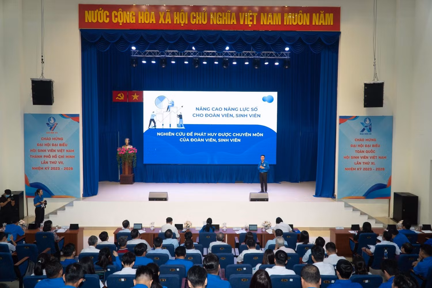 Báo cáo tham luận HN Tổng kết công tác Đoàn năm học 2022-2023 -1.JPG