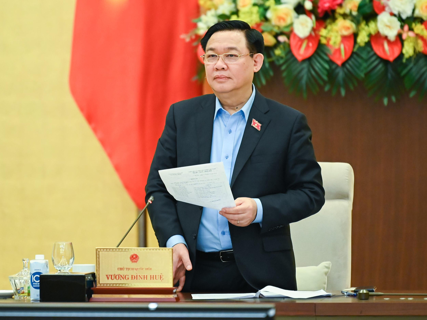 Chủ tịch Quốc hội Vương Đình Huệ phát biểu bế mạc Phiên họp. Ảnh: Cổng thông tin điện tử Quốc hội Chủ tịch Quốc hội Vương Đình Huệ phát biểu bế mạc Phiên họp. Ảnh: Cổng thông tin điện tử Quốc hội