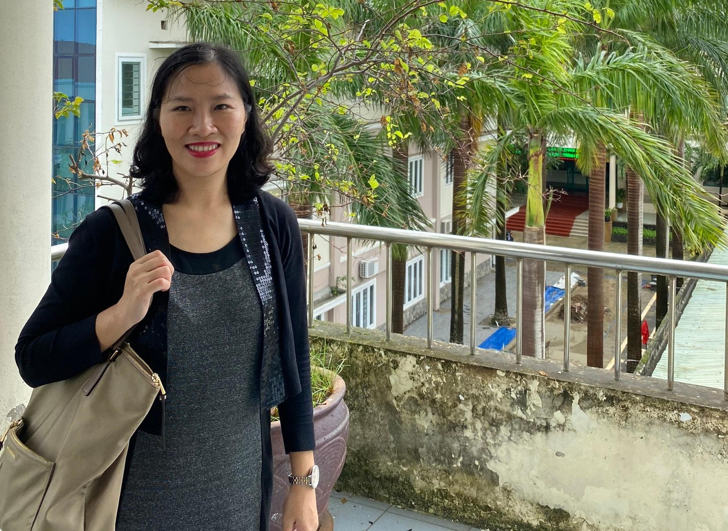 Tiến sĩ Phạm Thị Tuyết Nhung nghiên cứu đối sánh kiểm định chất lượng và bảo đảm chất lượng bên trong của Hoa Kỳ và Việt Nam. (ảnh: NVCC)
