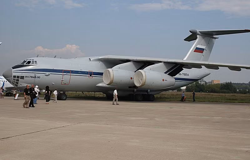Il-76MD-90